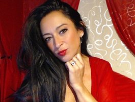anaiza avatar