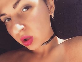 AwesomeGirlll avatar