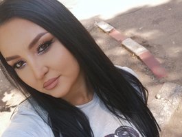 BeverlyBoobs avatar