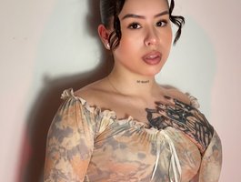 IsabellaSummer avatar