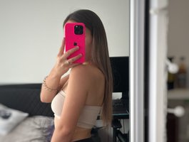 marry888 avatar