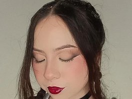 PetiteIvoryqueens avatar