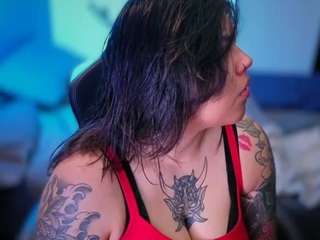 miacanelaxo avatar