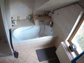 voyeurcam-julmodels-bath-2nd-1 avatar