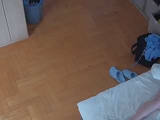 voyeurcam-julmodels-bed-7 avatar