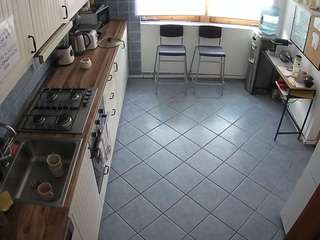 voyeurcam-julmodels-kitchen-2 avatar