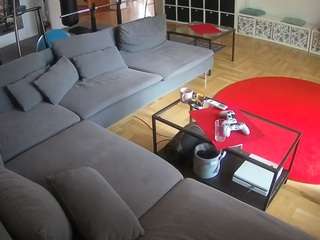 voyeurcam-julmodels-living-3 avatar