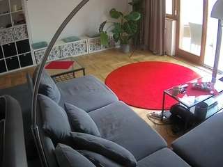 voyeurcam-julmodels-living-4 avatar