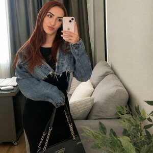 AntoniaRosse avatar