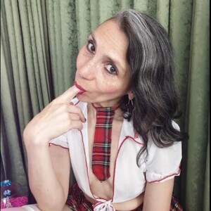 Axela_Milf avatar