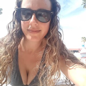 Bongmamabear avatar
