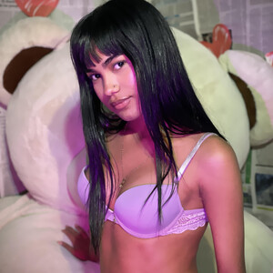 Chell_18 avatar
