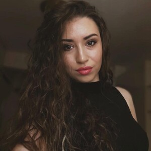 Christynne avatar