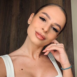 ElaraShine avatar