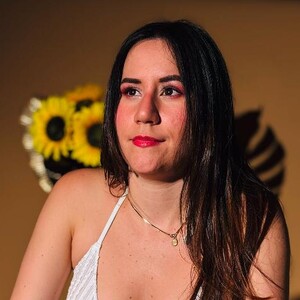 Jade_H avatar