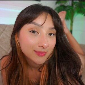 Ninaloaiza avatar