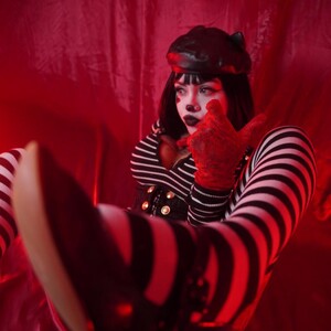 Scarlet_01 avatar
