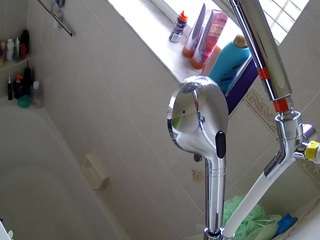 voyeurcam-charleys-bathroom avatar