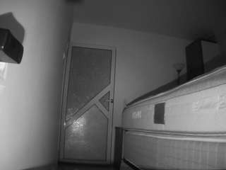 voyeurcam-charmhellen-kitchen avatar