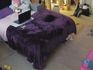 voyeurcam-house-charleys-room avatar