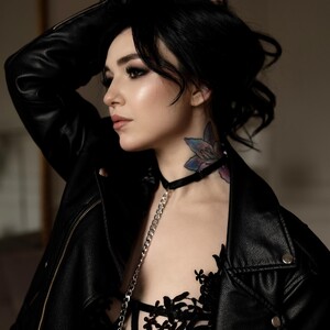 AllieStark avatar