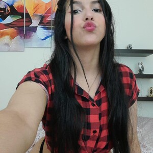 KatrinaRoland avatar