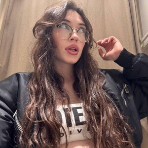 Kelly_Grey avatar