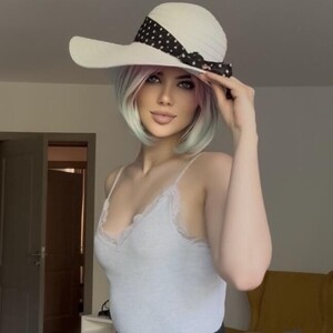 Elvira avatar
